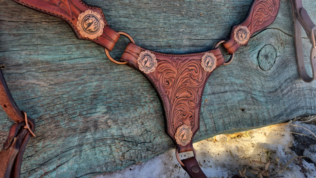 Handcarved scrollwork tack set